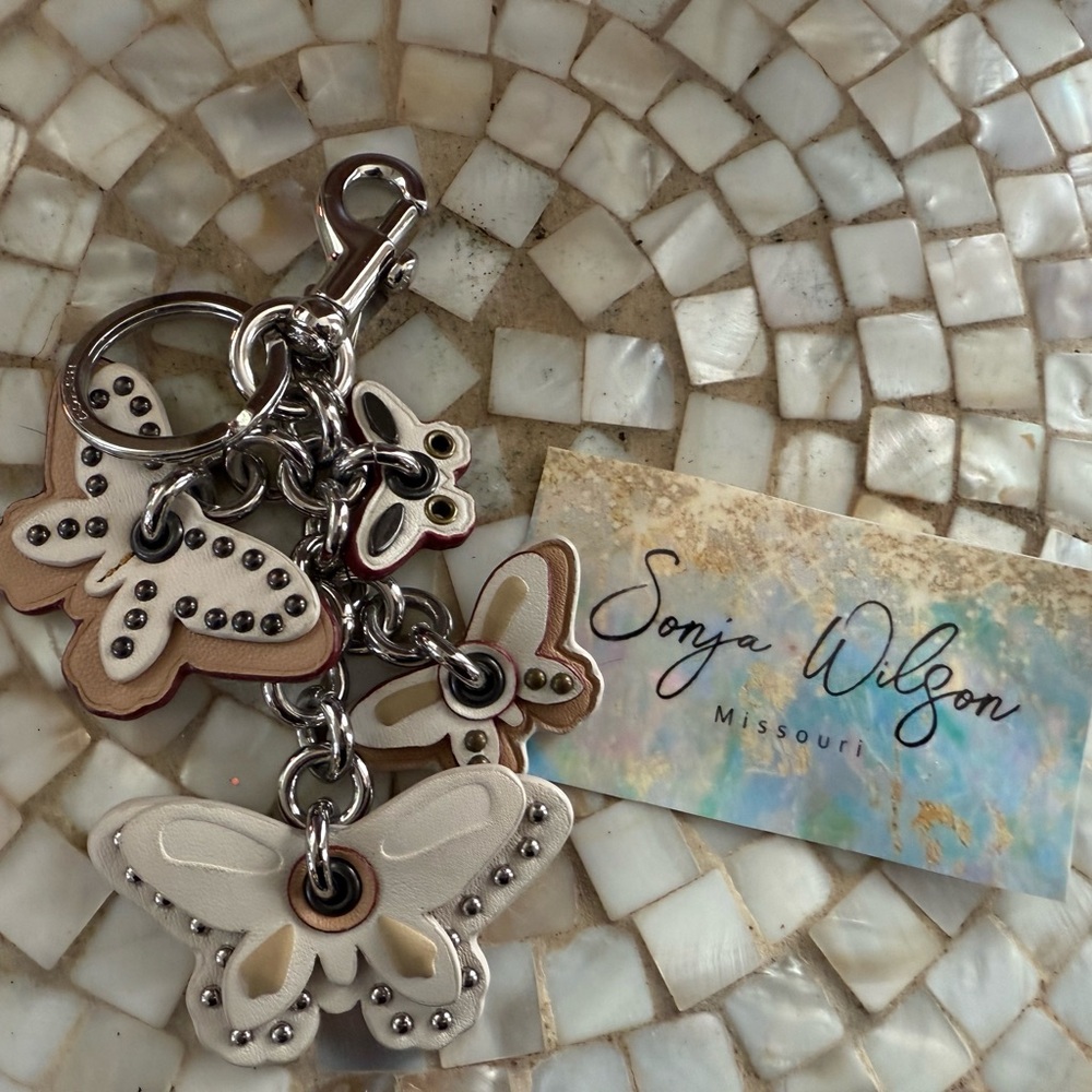 COACH 58997 Coach bag charm butterfly key charm